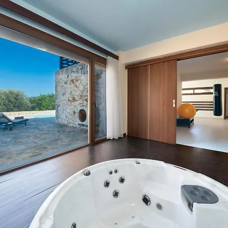 Kandia I * Αγία Ευφημία