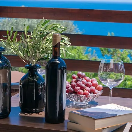 Kandia I * Αγία Ευφημία